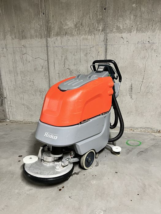 Masina de curatat spalat aspirat Hako B30 an 2017 331 ore utilizare