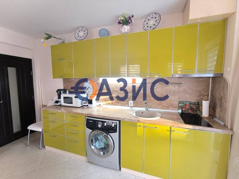 Продава се Двустаен апартамент в Поморие - 70 кв.м за 1020 €/кв.м - Снимка #6