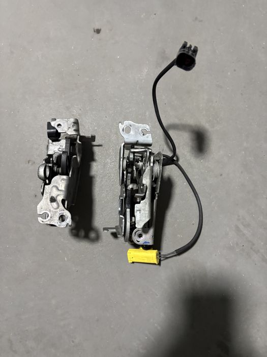 BMW G20 Volan Piese Trager Grile si interior bara fata, Incuietori capota