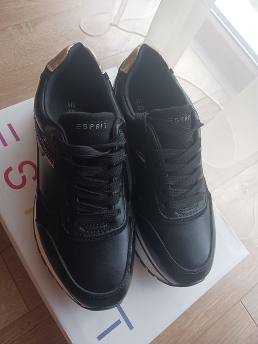 Маратонки ESPRIT