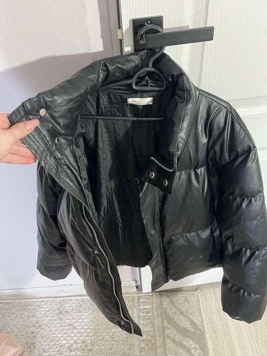 Женская кожанная курта