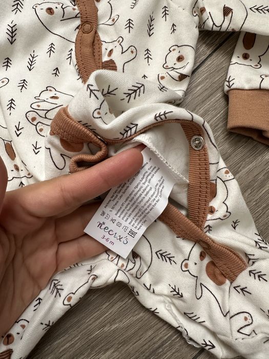 Продам детские вещи