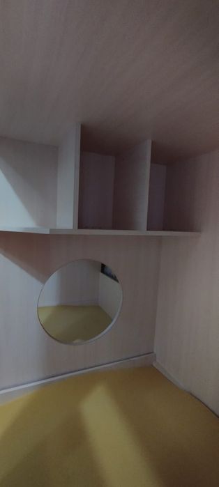 Кровать на три человека