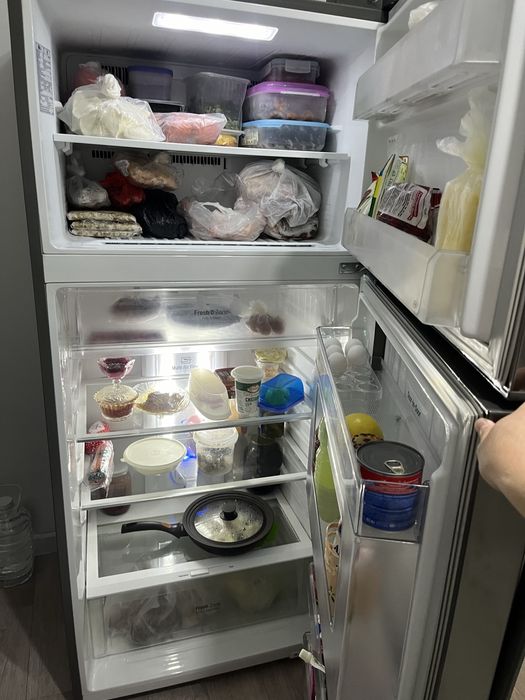 Продам холодильник LG