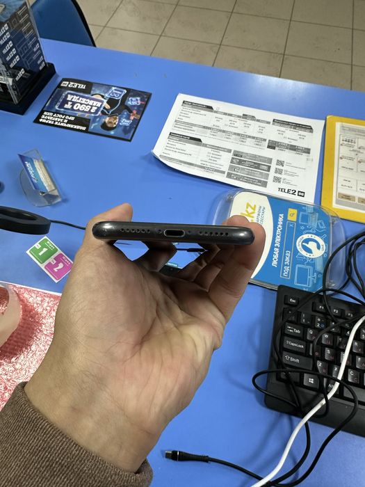 Iphone 11 black 64gb