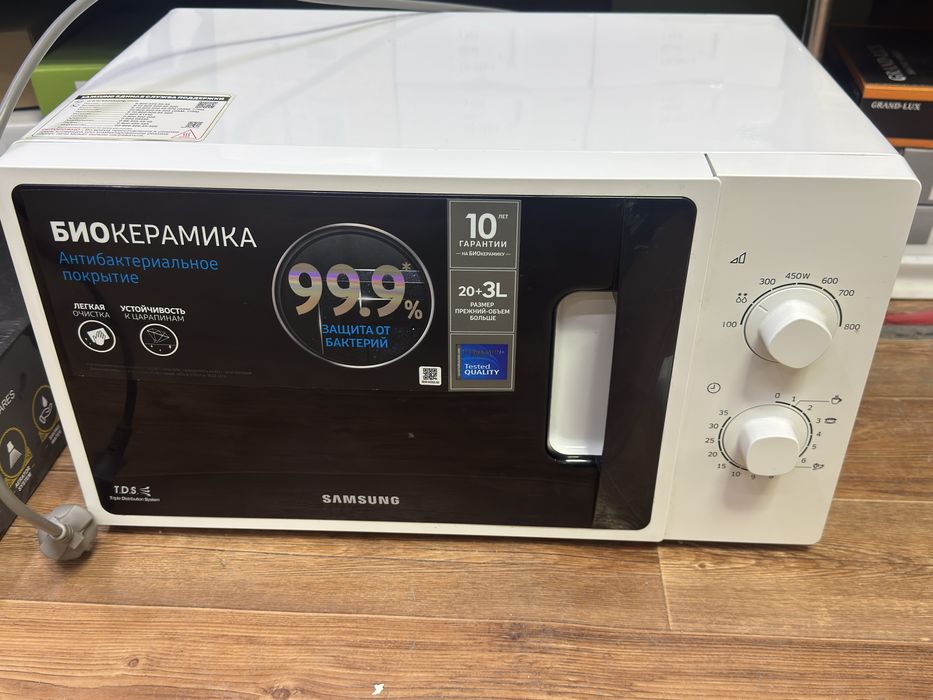 Микроволновая печь SAMSUNG
