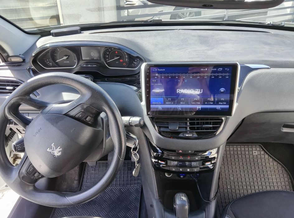 PEUGEOT 208 2012 — imagine 5