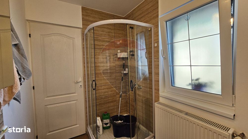 Casă / Vilă de lux, 6 camere, Liteni-Moara, Suceava