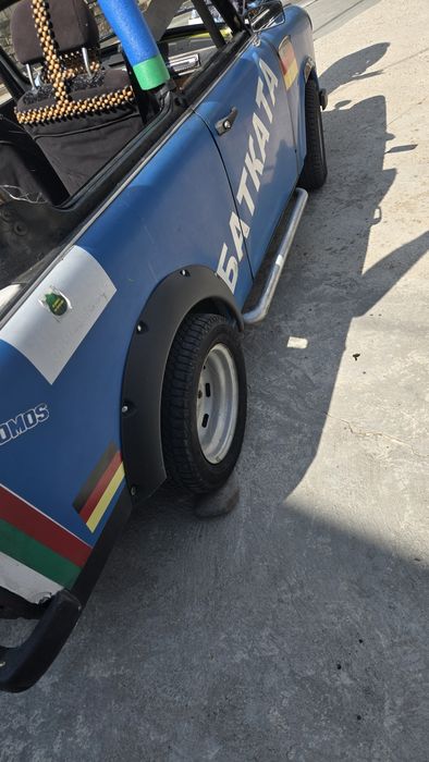 Трабант 601 продава се