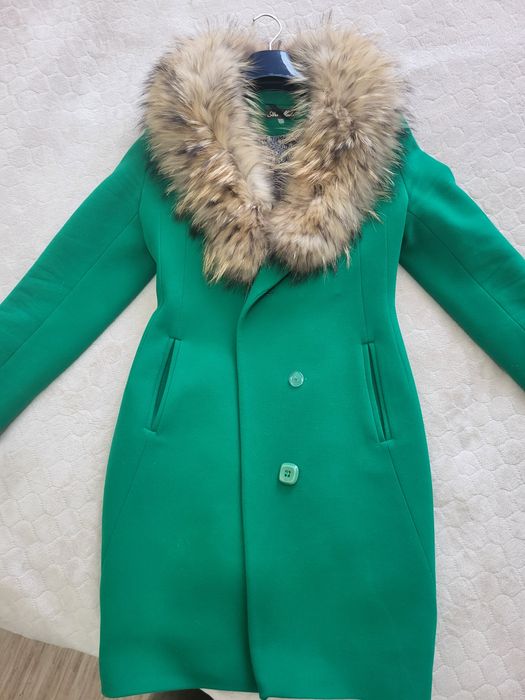 Зимнее женское пальто