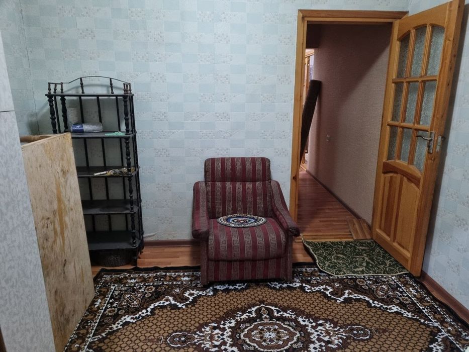 Юнусабад 19 квартал. Продается квартира 2/1/5