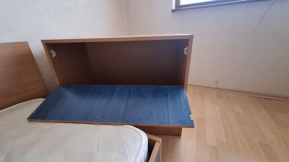 Единично легло с матрак,подматрачна рамка и ракла