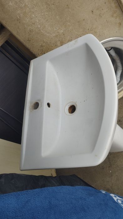 Продам раковину тюльпан.