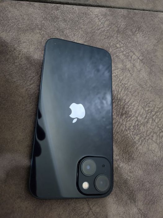 Айфон 13 в хорошем состоянии