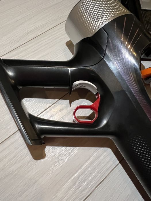 Aspirator vertical fără fir Rowenta X-Force Flex - set complet, cutie