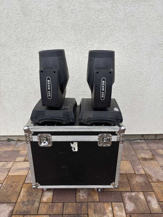 Moving Head Beam 200W cu Flight Case