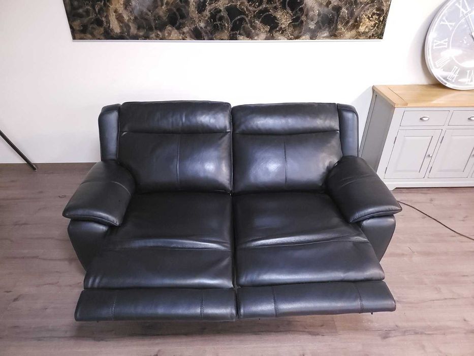 Черен кожен диван тройка с електрически релаксиращ механизъм