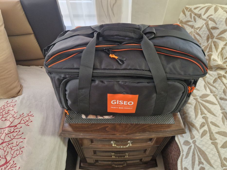 Оригинален JBL Partybox с микрофон и чанта