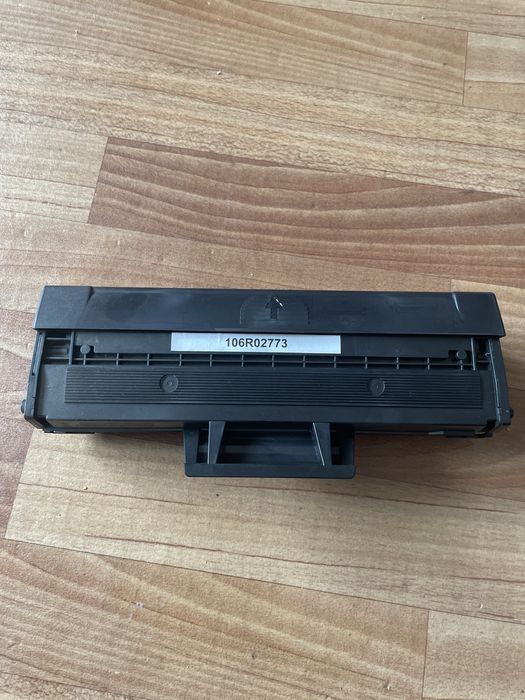 Продам картридж для принтера