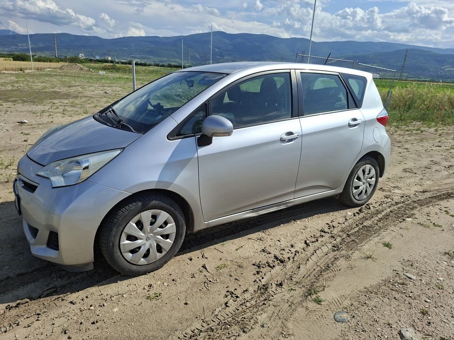 Toyota Verso S регистрирана