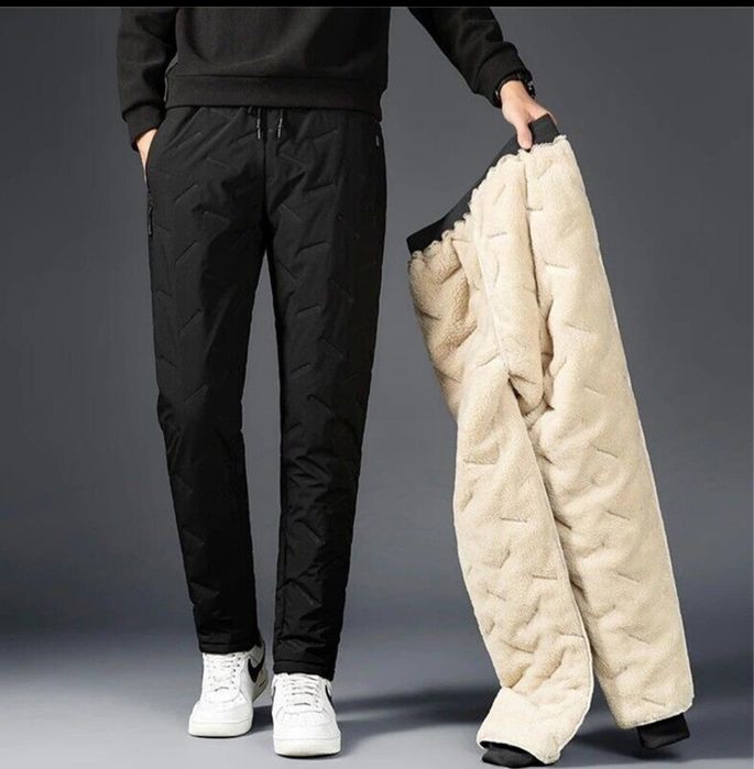 Зимен мъжки панталон – черен, топъл
Описание:
Панталонът е хубав, мног