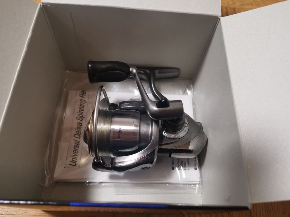 Макара Daiwa Infinity Q 2000