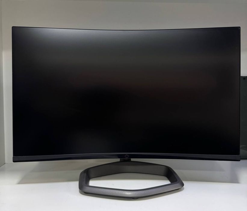 Coller master Curved 27’’ 170hz 2K Sastyanasi ideal