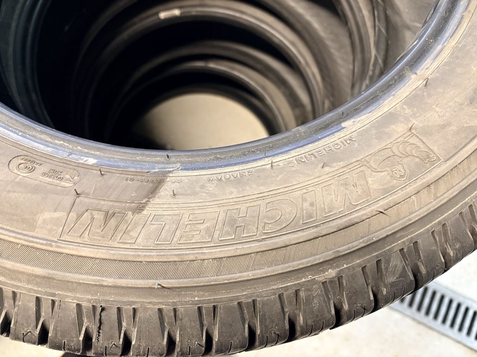 продавам 4бр гуми Michelin Latitude Cross 235/60 R18
