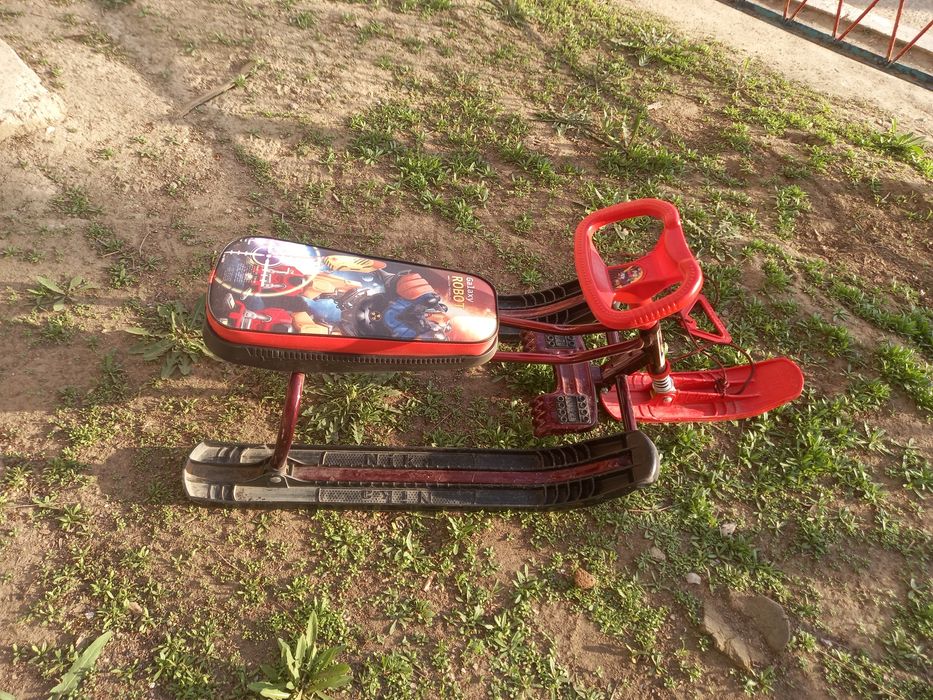 Срочно, продам сани