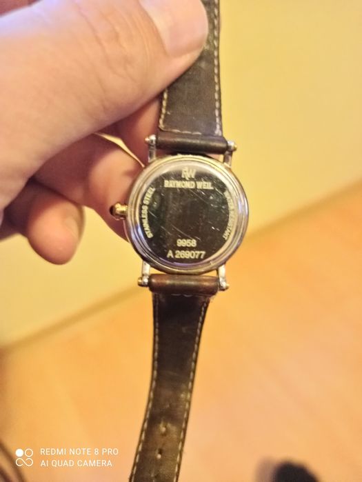 дамски часовник Raymond Weil -Geneve с бяло злато и сапфир