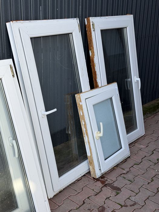 Vand usa si geamuri de  termopan diferite marimi