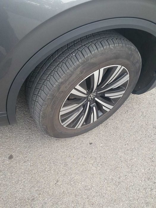 Vând Volkswagen Touareg 2021, Stare Excelenta