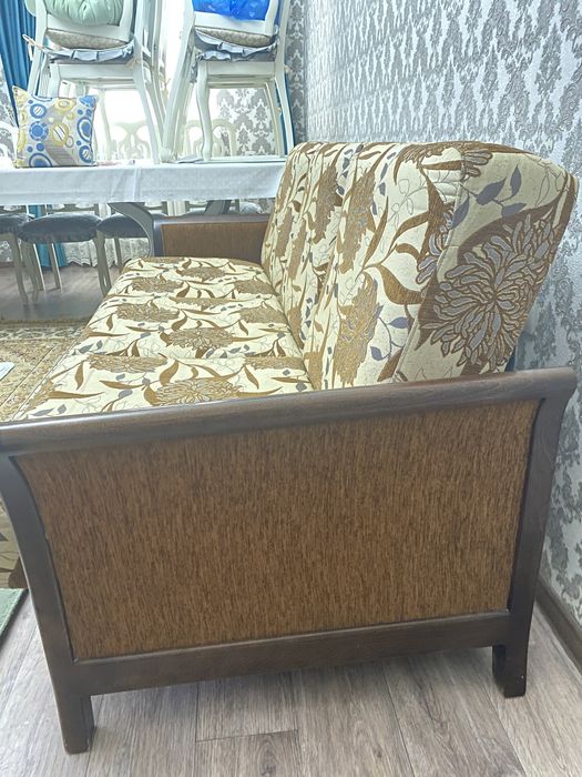 Диван с креслами