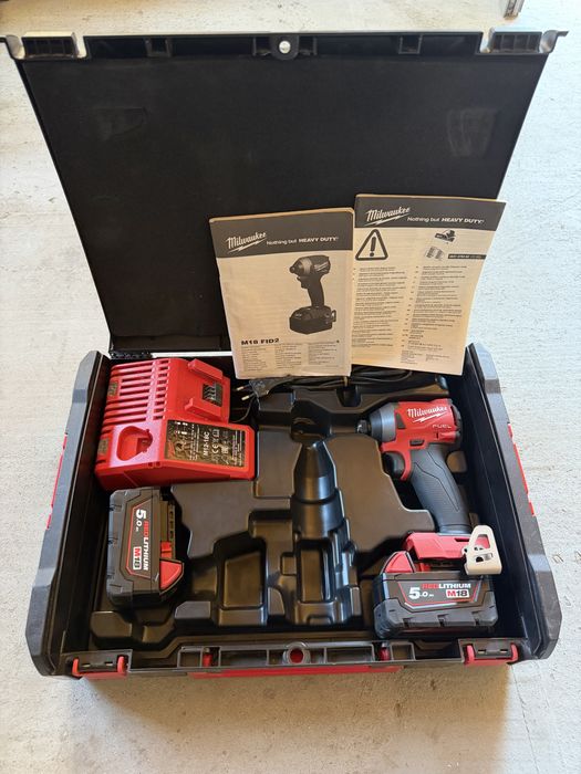 Milwaukee M18 FID2 2x5Ah