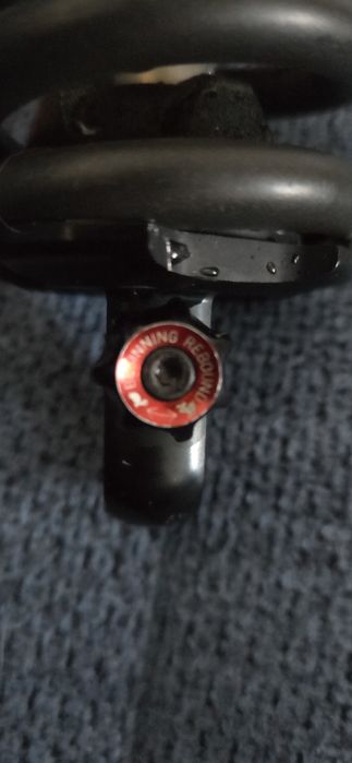 RockShox Vivid R2C Dh