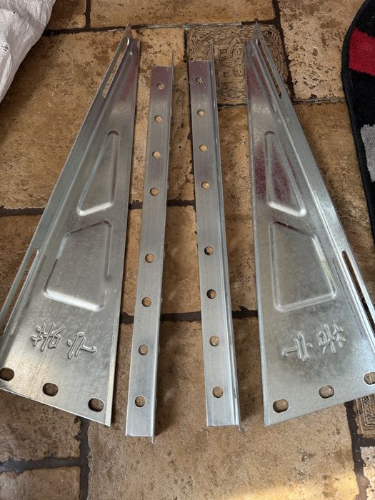 Кранштейн для кондиционера