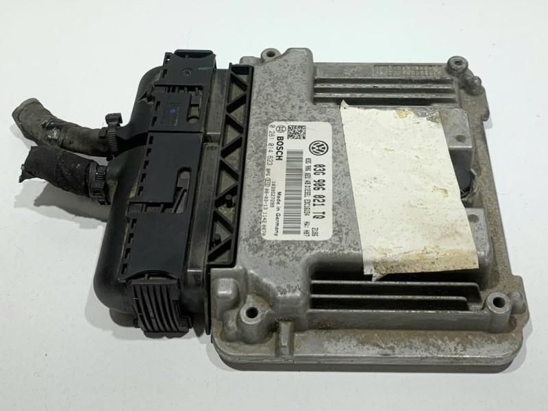 Calculator motor ECU Volkswagen Golf 5 03G906021TQ 1.9 tdi BLS