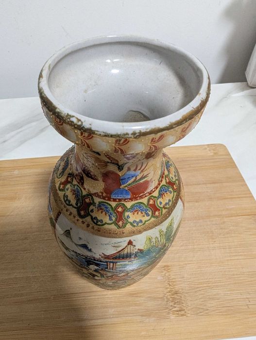 Vaza ceramica vintage pictata ,motiv chinezesc