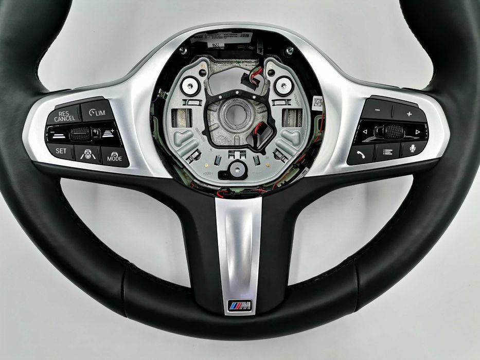 M Sport Спортен Волан BMW G20 G21 G22 G26 G30 G31 G14 G15 G01 G11 G05