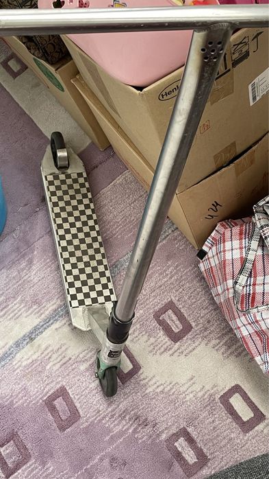 Продам самока кастом