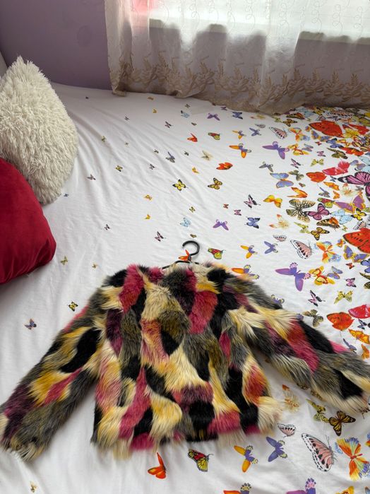 3 броя якета на момиче