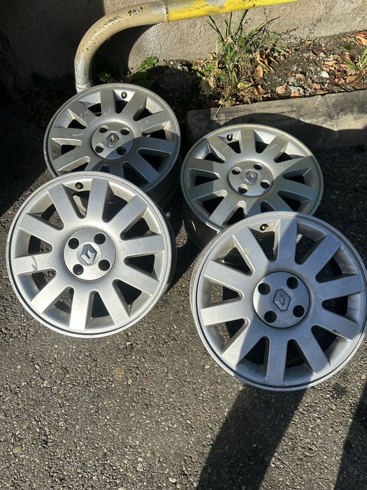 Vand jante Renault  pe 16