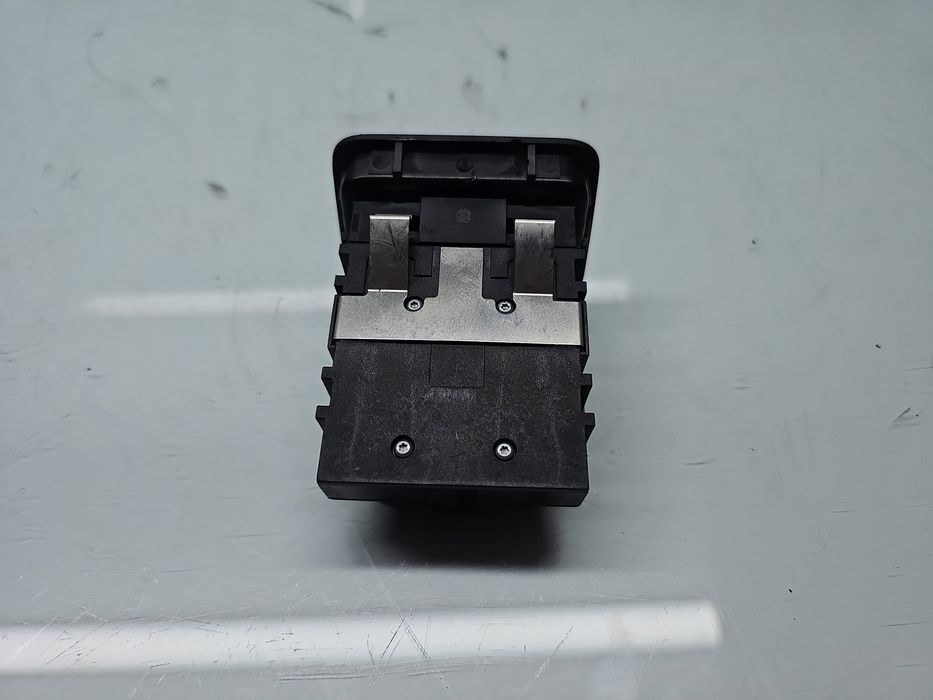 Buton frana de mana Mercedes Clasa A (W176) [Fabr 2012-2018] A24690504