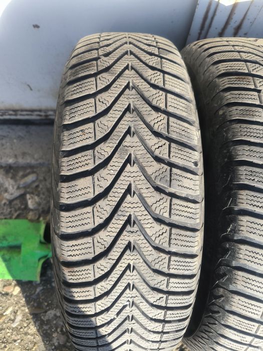 Джанти 5х114.3 R15 със зимни гуми и тасове