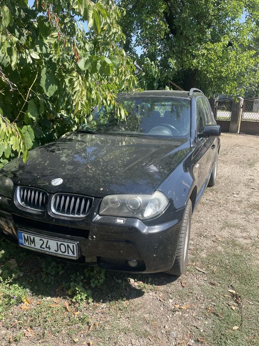 BMW x3 2,0l de vânzare motorul defect