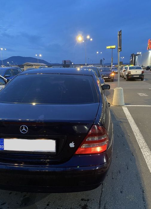 Mercedes Benz C220 2004