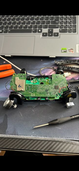 Serviciu Reparatii manete/ controller xbox, ps4, ps5 orice model!!