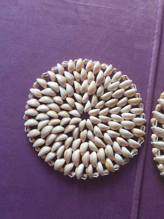 Подставки под чайник из ракушек