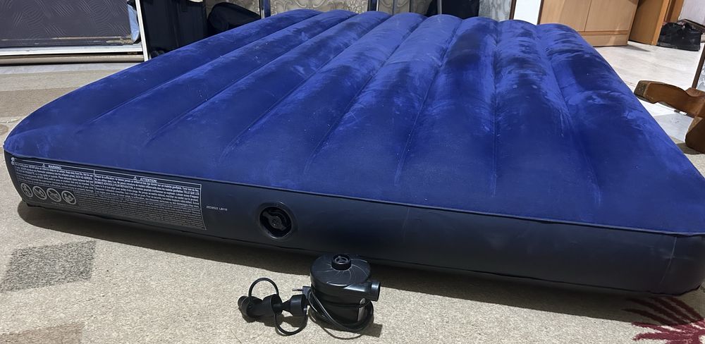 Надувной матрас INTEX