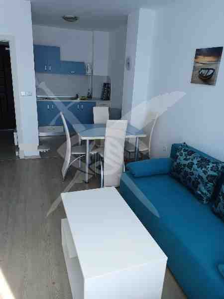 Продава се Двустаен апартамент в Поморие - 60 кв.м за 681 €/кв.м - Снимка #2